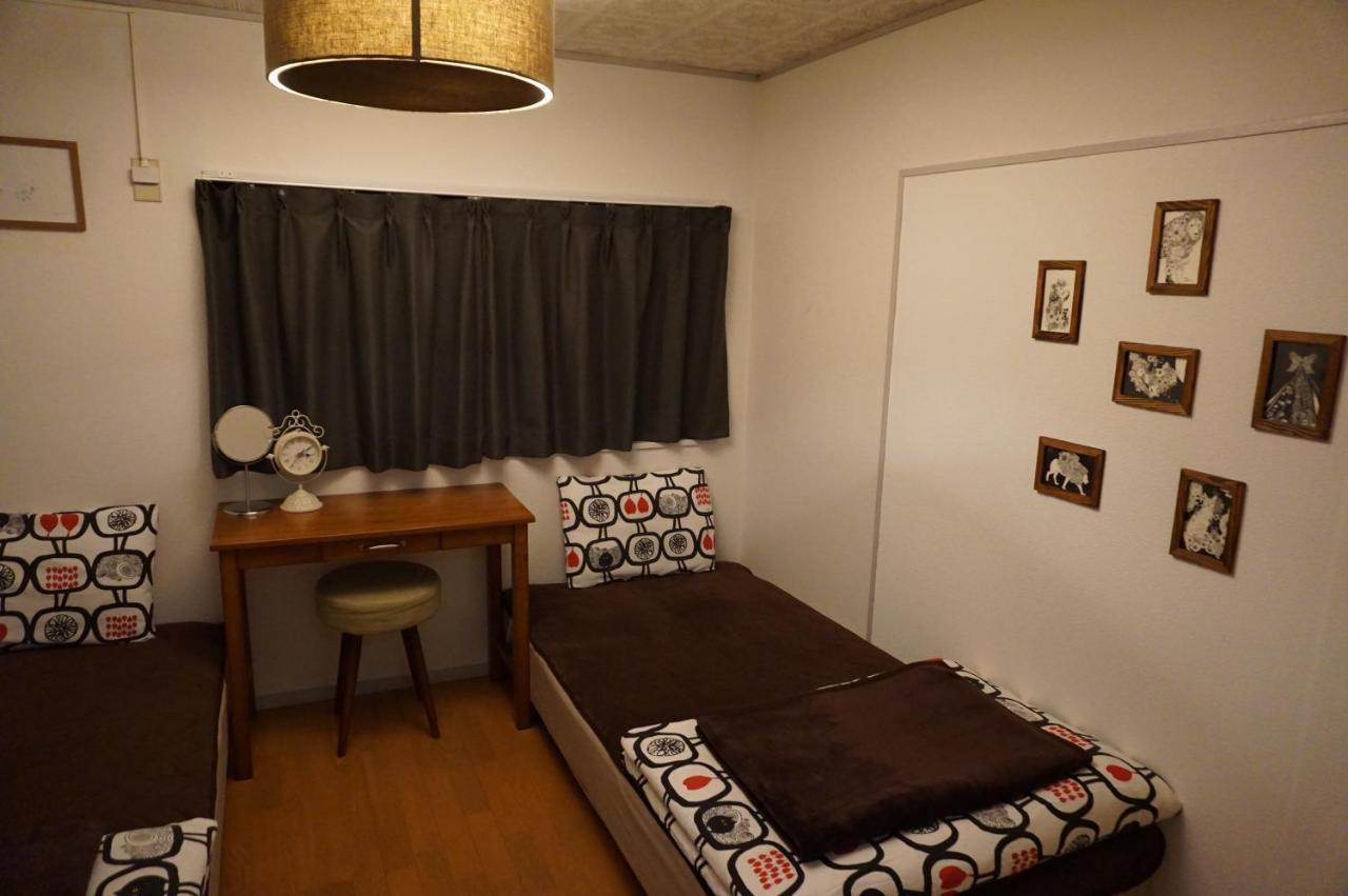 Guesthouse Ten-Roku - Female Only أوساكا المظهر الخارجي الصورة